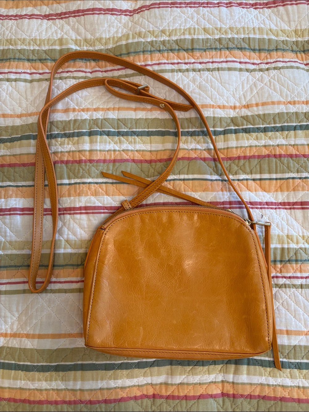 Hobo international mustard yellow leather Crossbody Bag